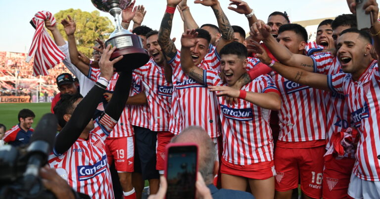 Los Andes bajó al polémico Sarmiento de La Banda y ascendió a la Primera Nacional